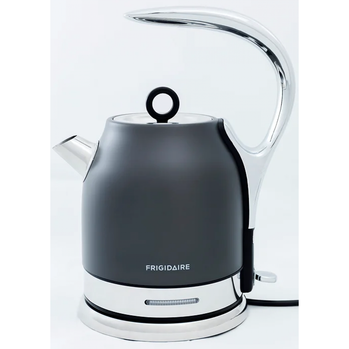 Frigidaire 北極 FD2128 1.7L 復古電熱水壺（黑青銅色）：獨特設計、快速煮沸、多重安全保護